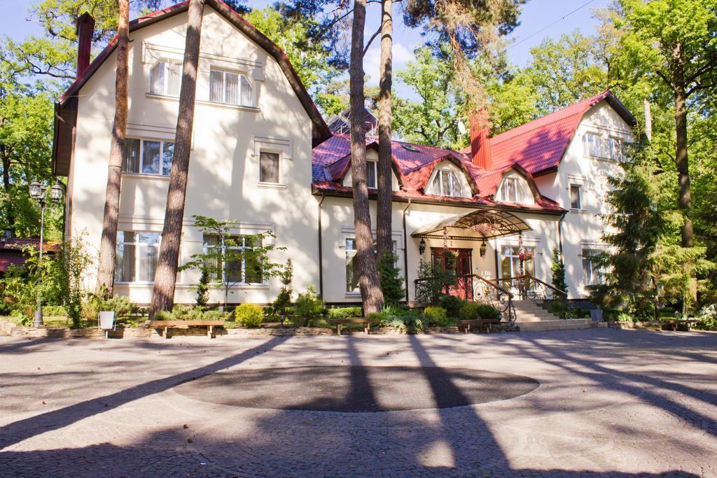Skazka Hotel Виниця Екстериор снимка