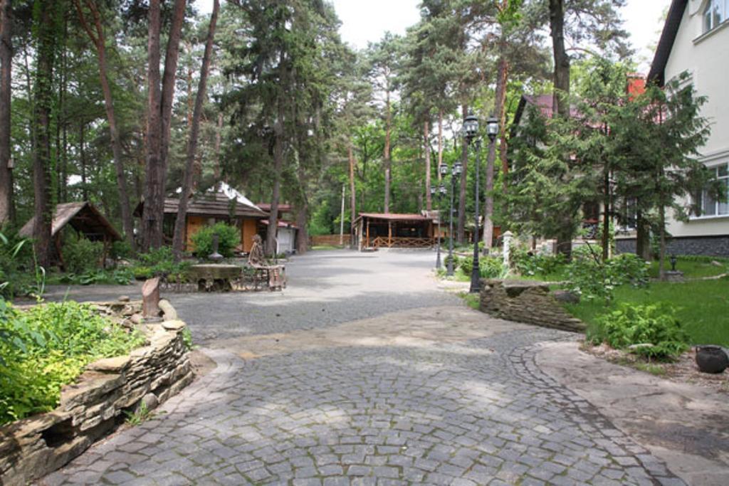 Skazka Hotel Виниця Екстериор снимка